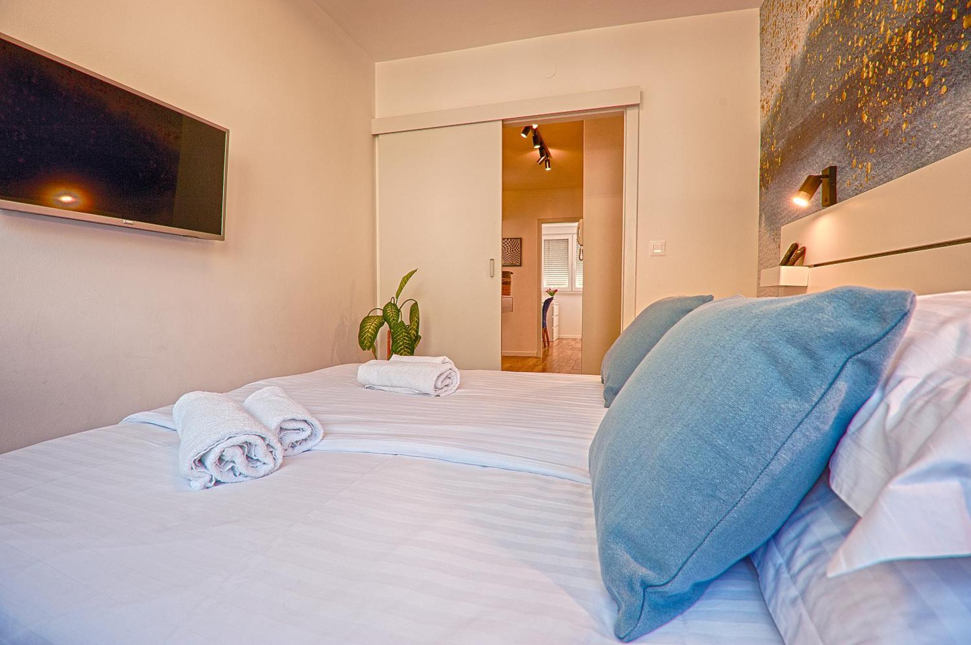 Center Of Makarska Apartment Exterior foto